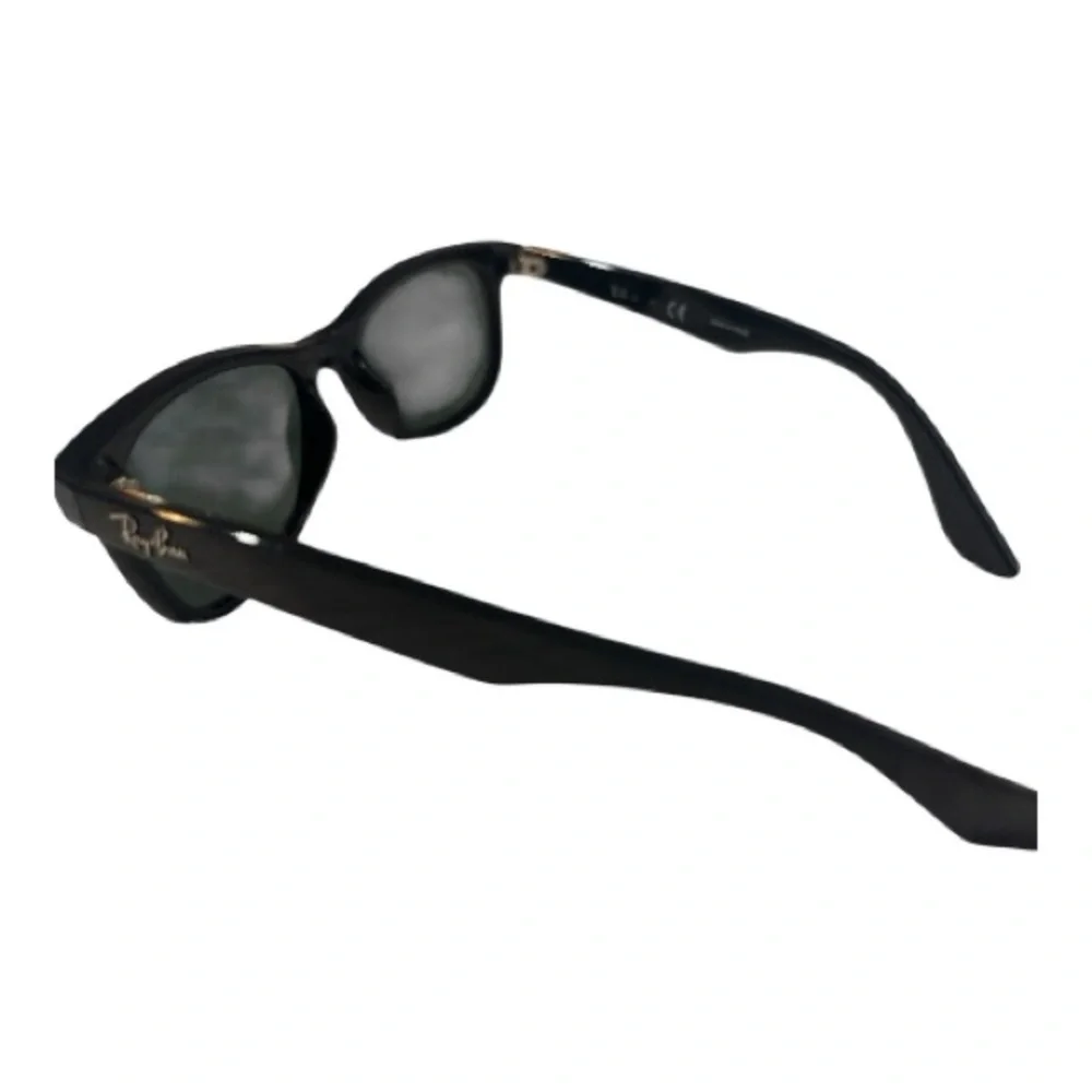 Ray-Ban stylish ray